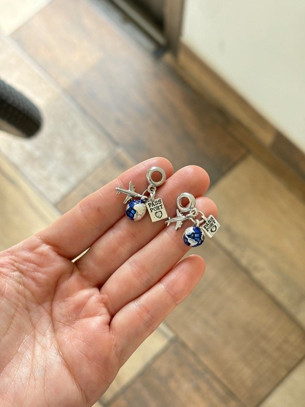 Producto - charm viajero