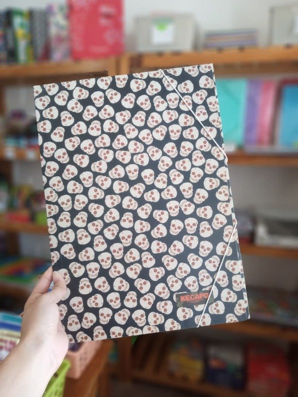 Producto - Carpeta 3 solapas c/ elastico Kecapo Calavera