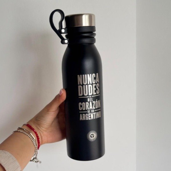 Producto - Botella CORAZÓN ARGENTINO 600 ml - Grabado de regalo