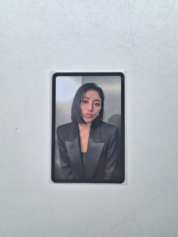 Producto - Jihyo Twice "Ready to Be" POB (3)