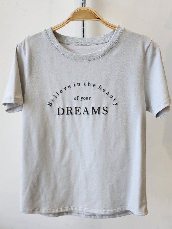 Producto - Remera Algodón 20/1 Estampa "Dreams" (Art. 5900)