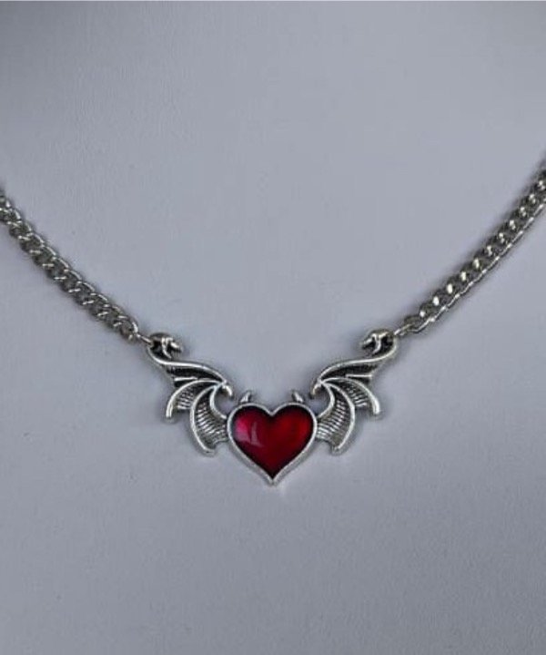 Producto - Collar corazón rojo alado