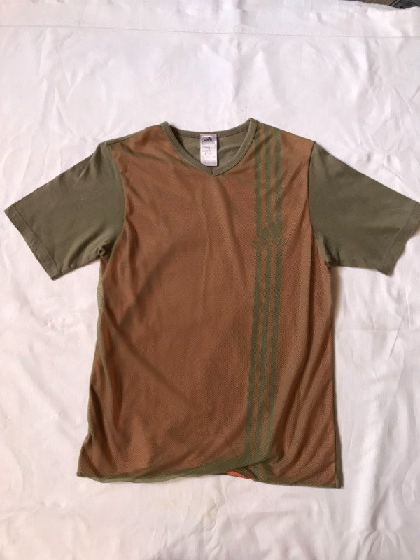 Producto - 1997 rare Adidas and Salomon made in Italy mesh tee.