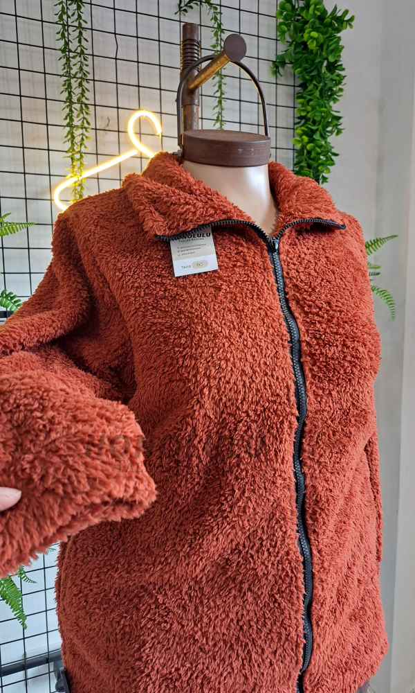 Producto - Campera Peluche Terracota