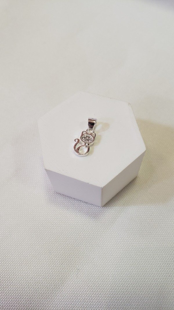 Producto - Dije gatito con strass