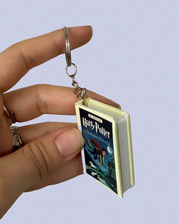 Producto - Llavero MINI LIBRO HARRY POTTER, LA PIEDRA FILOSOFAL - Llaveros - 1
