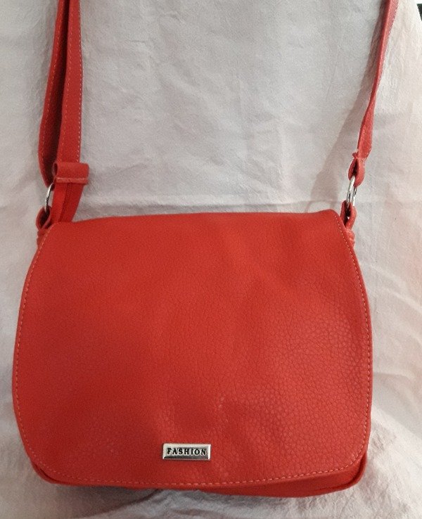 Producto - MORRAL ROJO