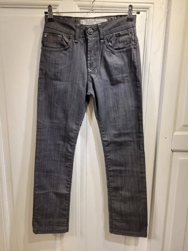 Producto - Jean KOSIUKO negro Talle 8 años - PRECIO: 12X