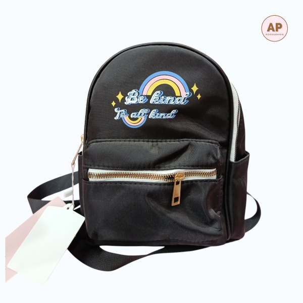 Producto - MOCHILA NEGRA MINI