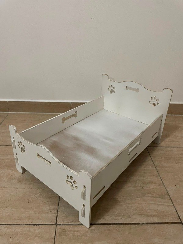 Producto - Camita Rustica Tilca para perros y gatos-blant - 1
