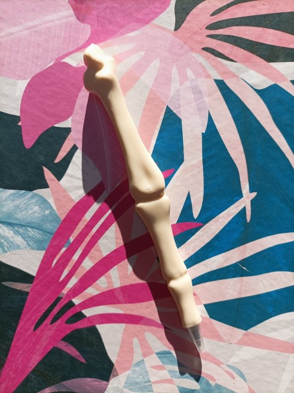 Producto - Lapicera hueso tinta negra