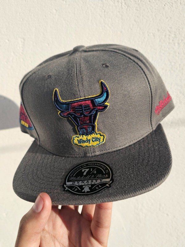 Chicago Bulls NBA Finals 1996 fitted – Mitchell & Ness