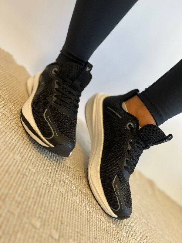 Producto - Zapatilla REBOUND FLUX