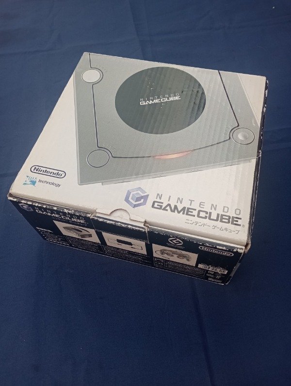 Producto - Nintendo Gamecube (en caja)