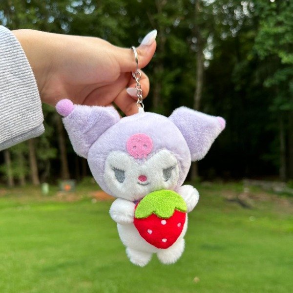 Producto - Llavero Kuromi con frutilla 12cm - 0