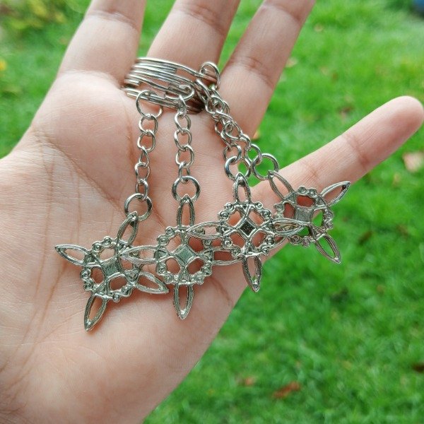 Producto - Llavero Protección (Nudo de Bruja)