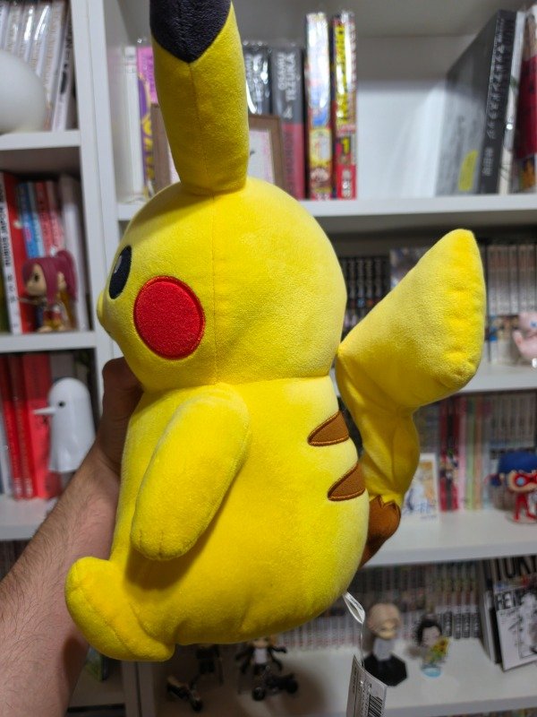 Producto - Peluche Pikachu Banpresto - 1