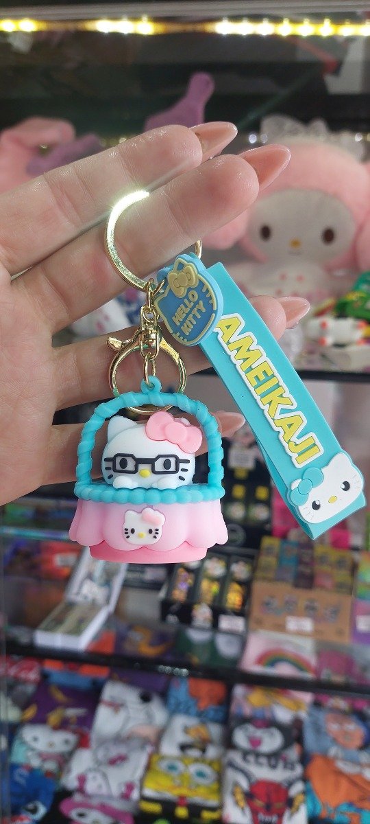 Producto - Llavero kitty canasta 1 - 0