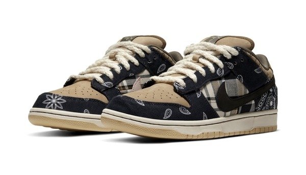 Producto - SB DUNK LOW X TRAVIS SCOTT