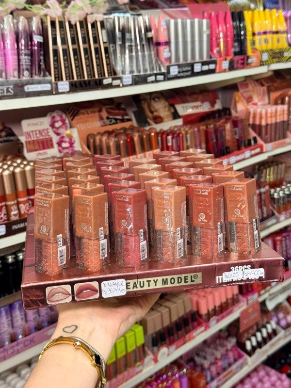 Producto - Lip Combo Beauty Model