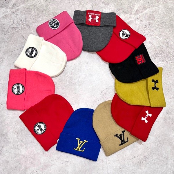 Producto - BEANIE l Louis Vuitton l Billabong l Dc