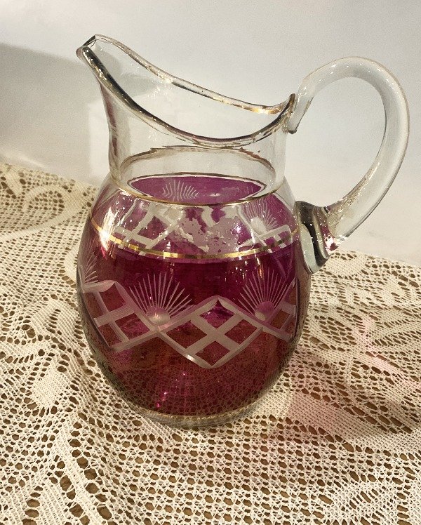 Producto - Jarra De Cristal Tallada Bordo Y Dorado