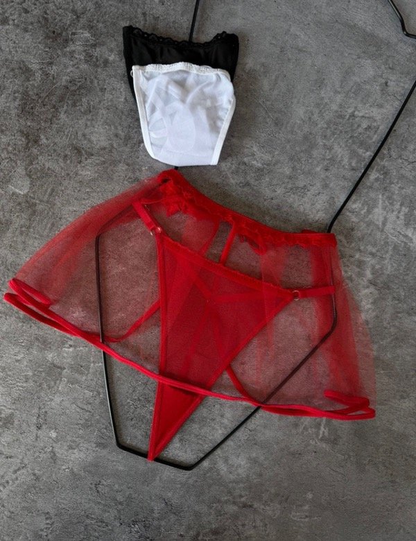 Producto - Pollera + less + liga