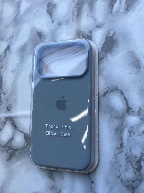 Producto - Silicone case gris ip 17 Pro