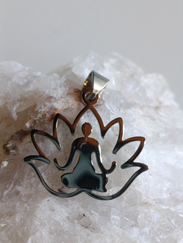 Producto - Dije acero quirúrgico yoga