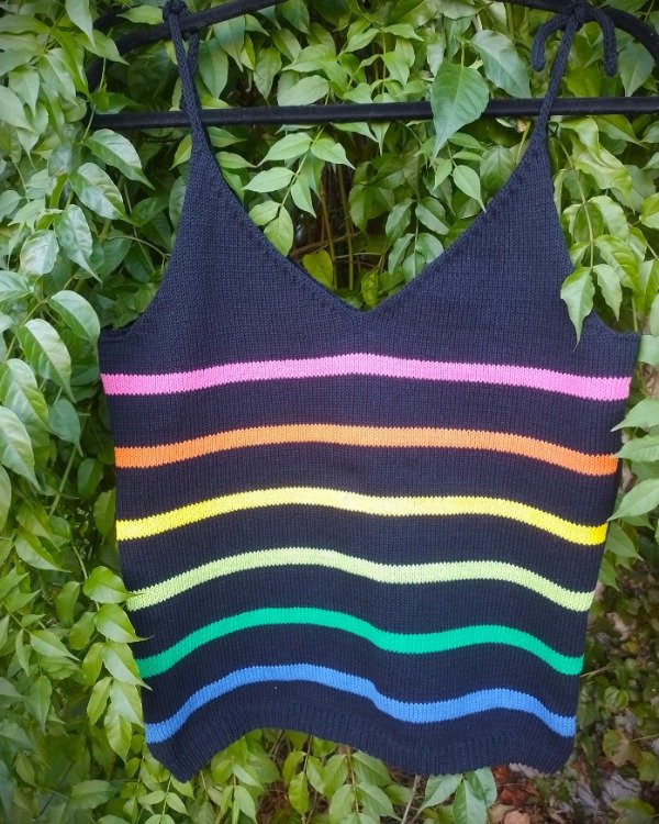 Producto - Musculosa corte clásico / 80s (Talle L)