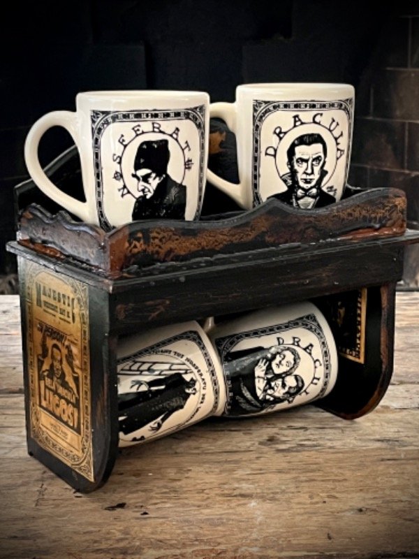 Producto - Repisa para tazas Cine Clásico Terror
