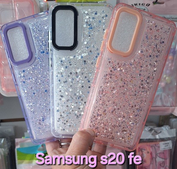 Producto - Fundas brillo reforzadas. Samsung s20 fe