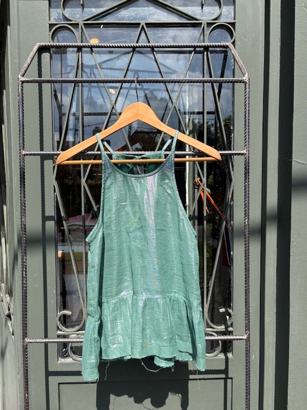 Producto - musculosa Cher M