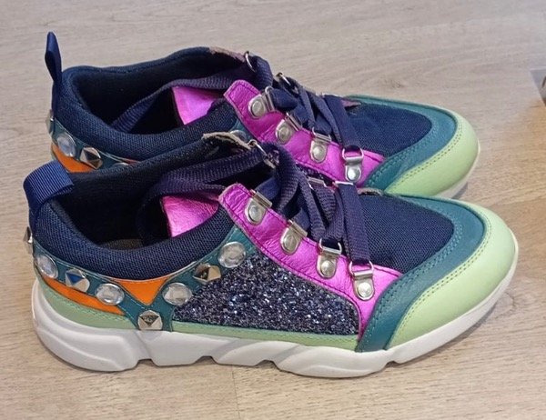 Producto - Zapatilla OLIVETTA (37)