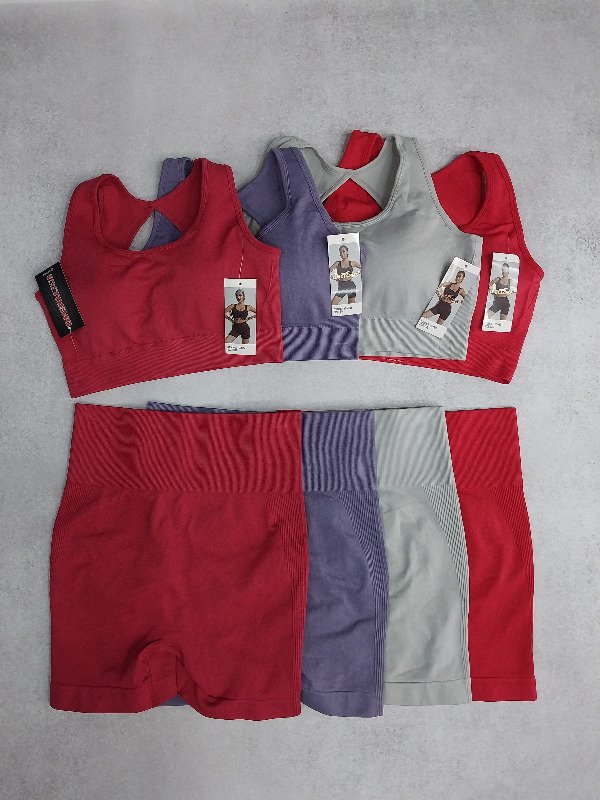 Producto - Set top + calza corta - LEVICTORIA'S