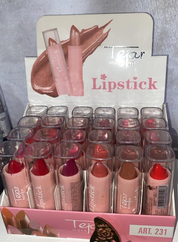 Producto - lipstick labial en  barra