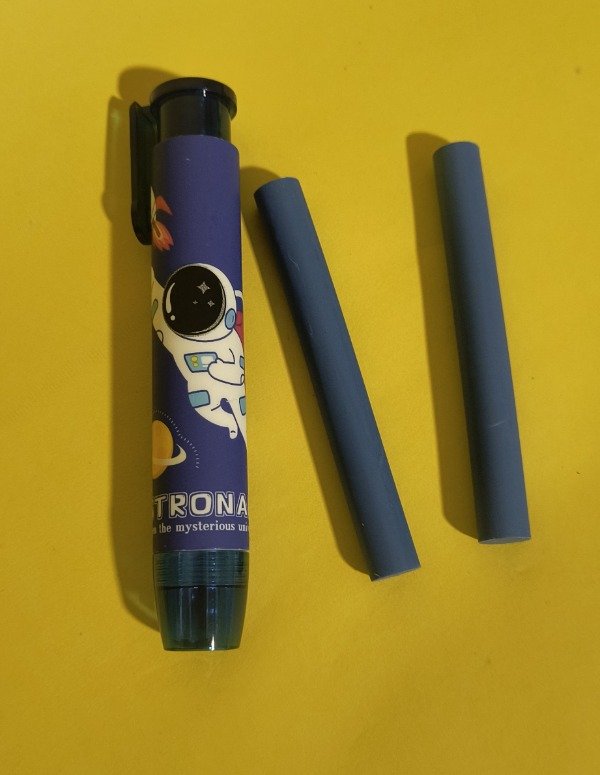 Producto - Goma de borrar infinita click astronauta con repuesto