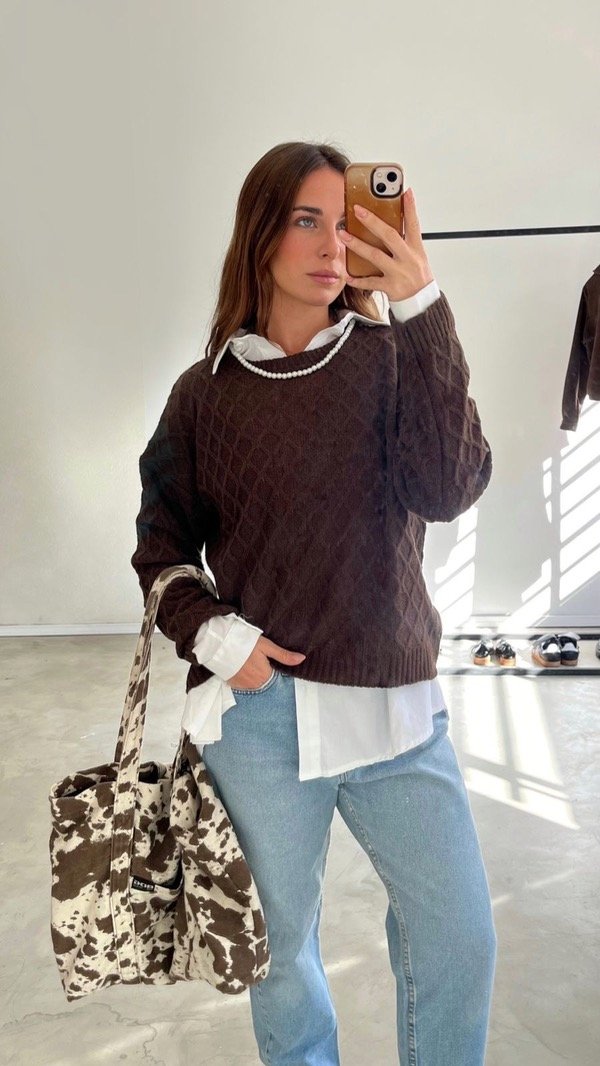 Producto - Sweater Panal Beige, Gris Claro y Negro