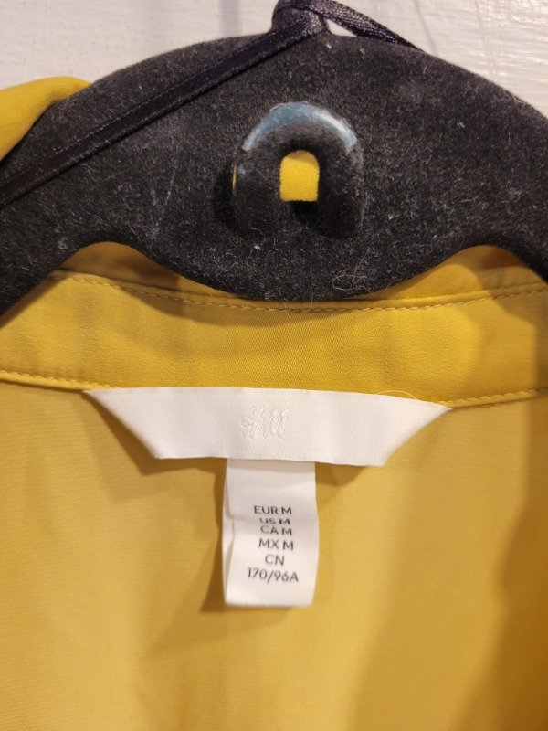 Producto - Vestido HyM mostaza cruzado Talle M - PRECIO: 63X - 3