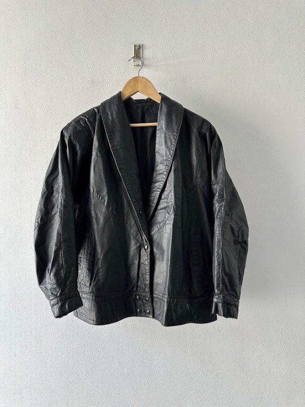 Producto - Chaqueta de cuero Boxy fit talle M