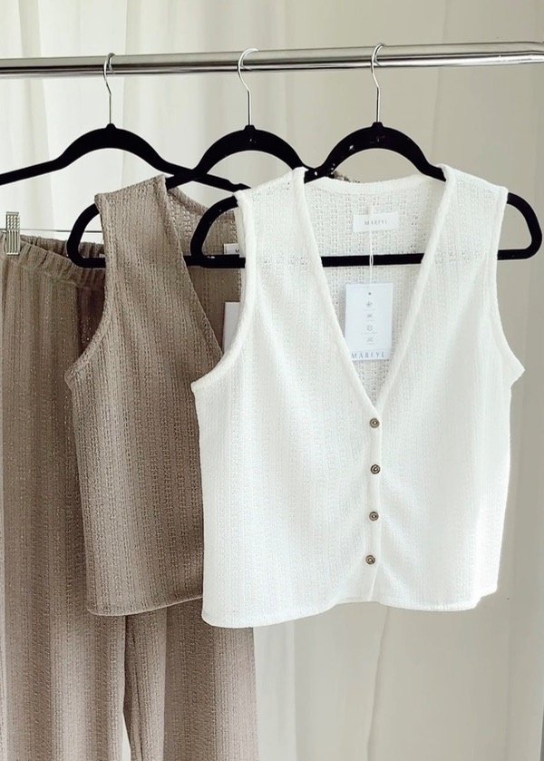 Producto - MUSCULOSA TEJIDA NAPLES BLANCA