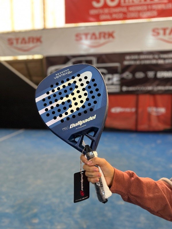 Producto - PALA BULLPADEL VERTEX 04 CMF