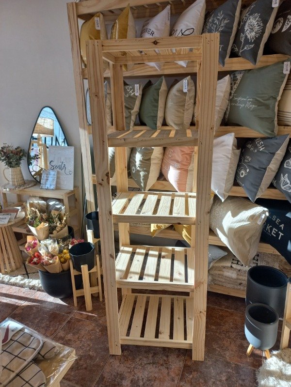 Producto - ESTANTERIAS/TOALLEROS
