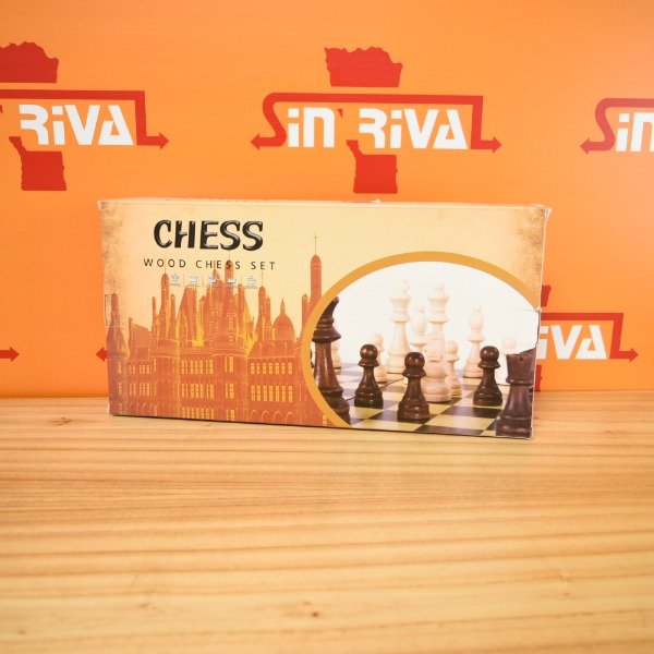 Producto - JUEGO DE AJEDREZ DE MADERA GR RJ3649