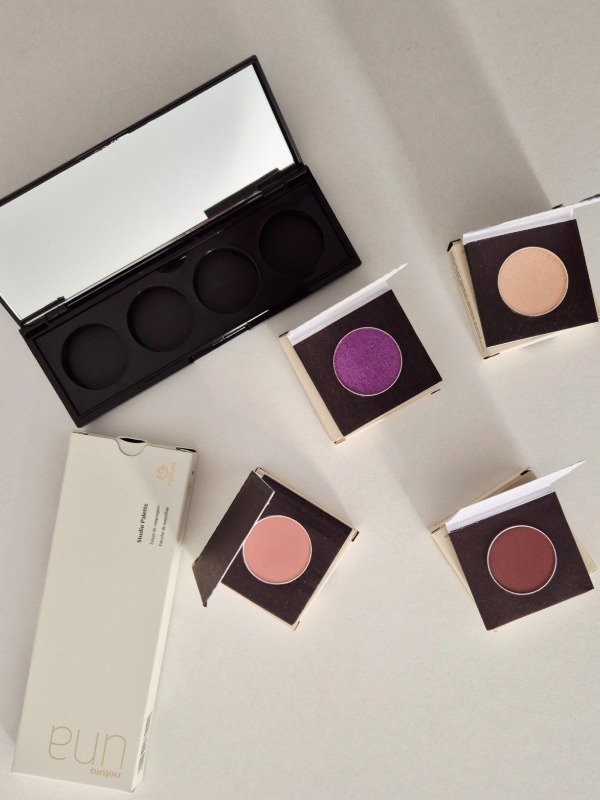 Producto - Paleta de sombras Natura Una