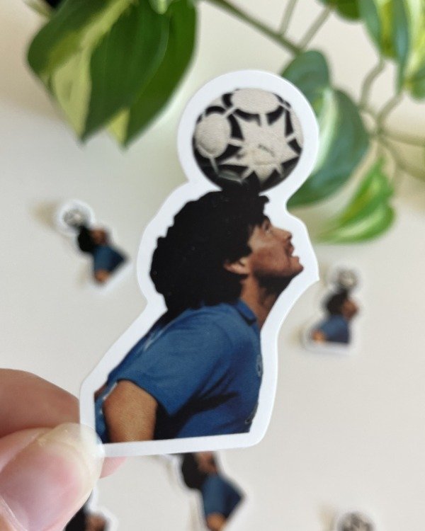 Producto - Sticker Blanco UV - Maradona Pelota