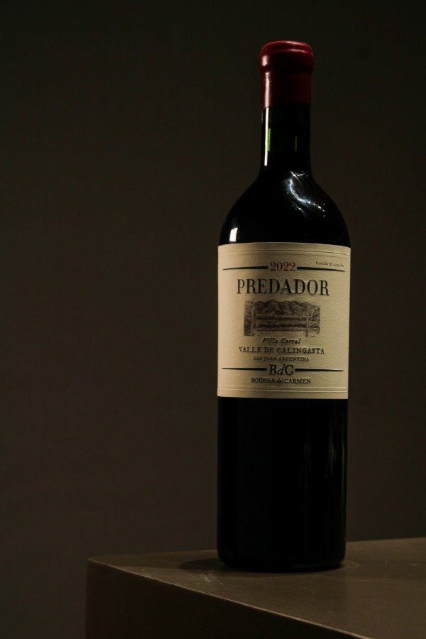 Producto - Bodega Del Carmen - PREDADOR