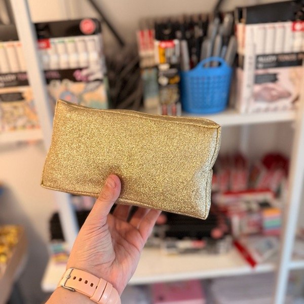 Producto - Cartuchera cofre glitter dorado