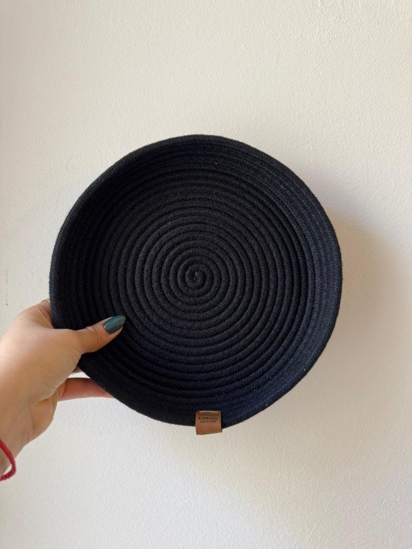 Producto - Bandeja redonda negra