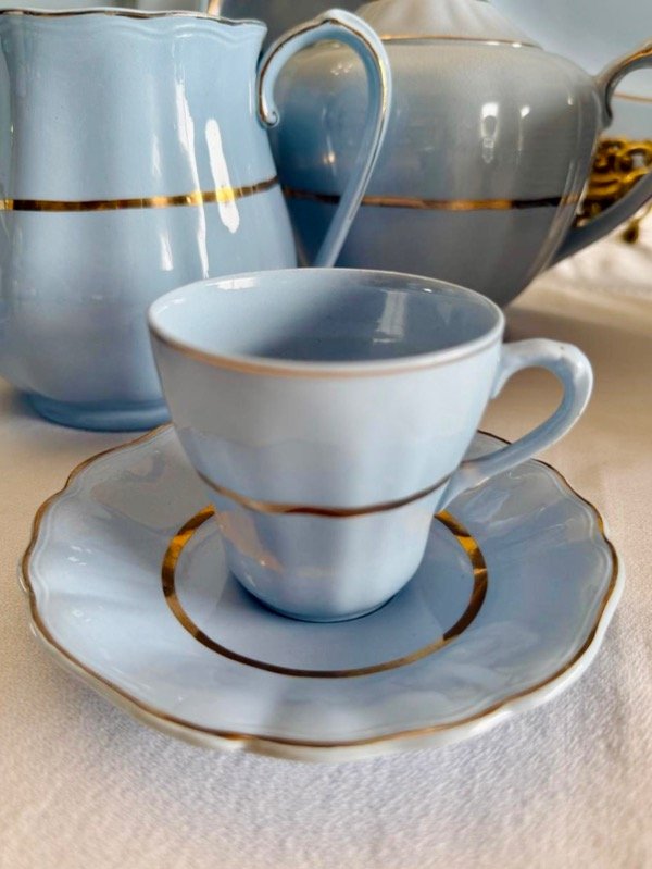 Producto - Taza y plato de café Celeste Meakin